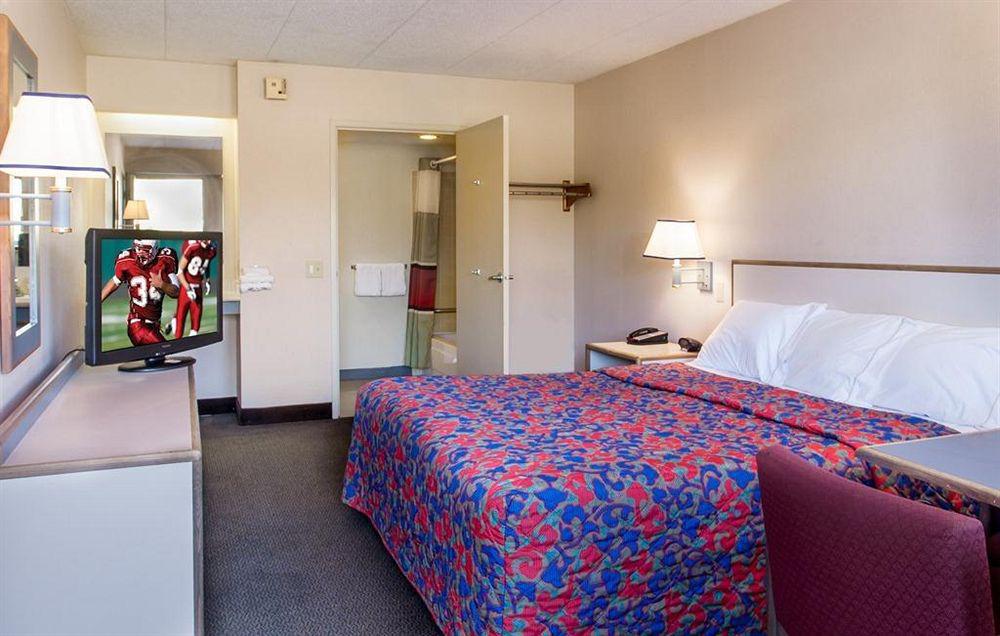Travelodge By Wyndham Peoria Ngoại thất bức ảnh